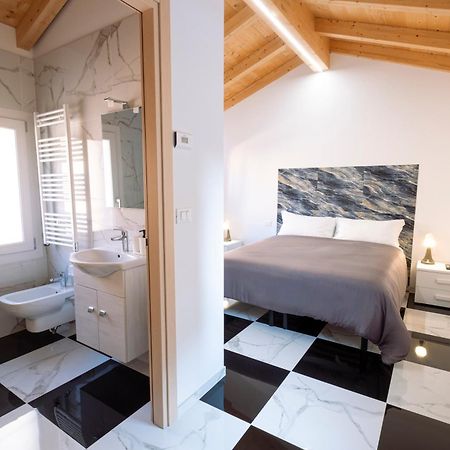 Celeste Charme Rooms Ponte di Brenta Bagian luar foto